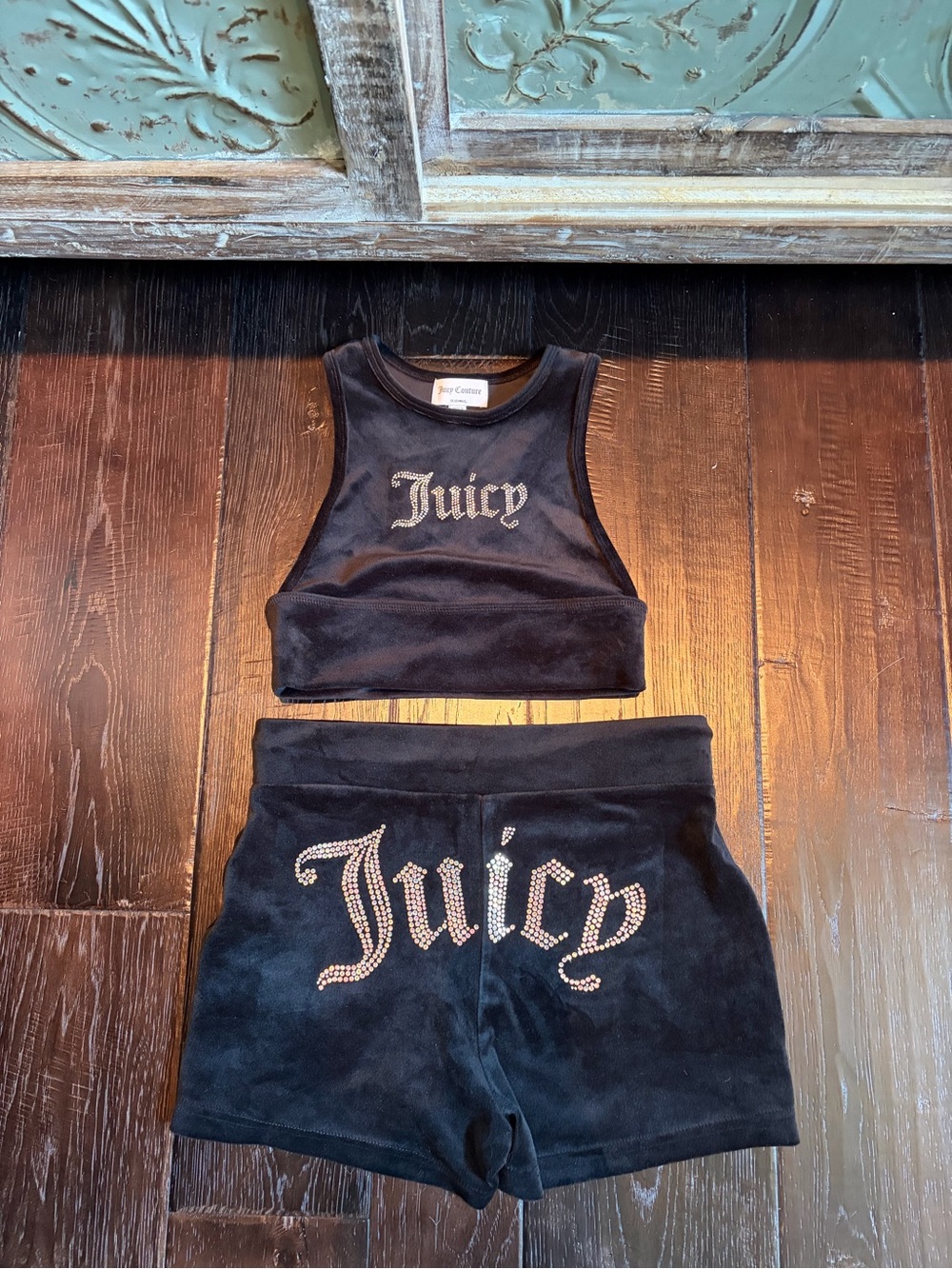 Juicy Couture Teen Girls Black Velour Rhinestone Logo Shorts Set